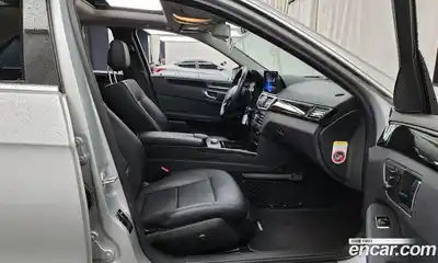 Mercedes-Benz E-Class 2010 3.0 гидро, миниатюра 11