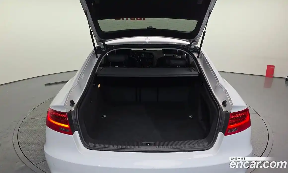 Audi A5 2016 2.0 автомат (гидро), фото 20