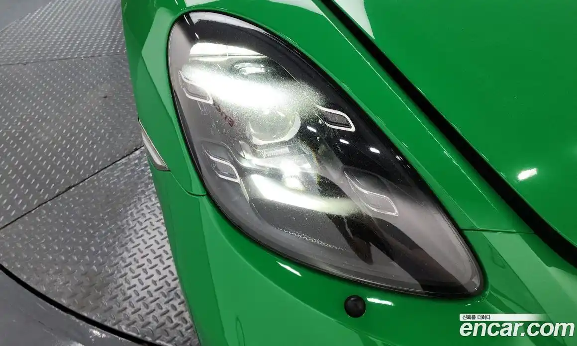 Porsche 718 2021 4.0 автомат (гидро), фото 8