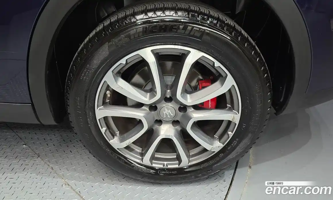 Maserati Levante 2018 3.0 гидро, фото 7