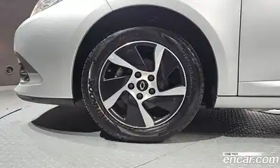Renault SM3 2018 1.0 гидро, миниатюра 5