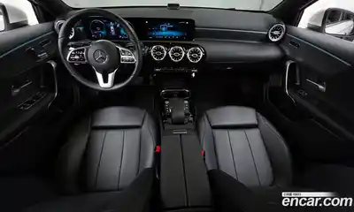 Mercedes-Benz A-Class 2021 2.0 гидро, миниатюра 10