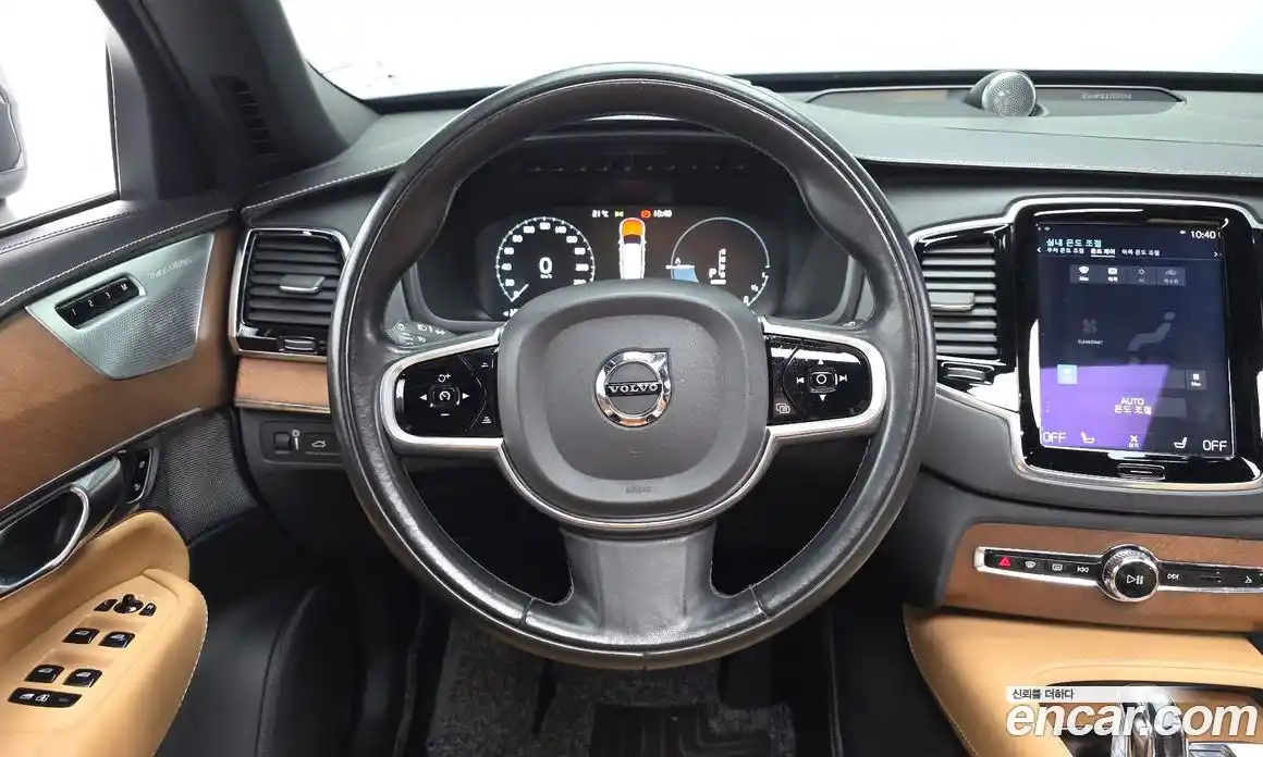 Volvo XC90 2017 2.0 автомат (гидро), фото 13