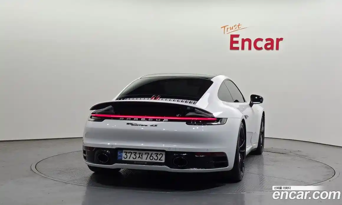 Porsche 911 2020 3.0 автомат (гидро), фото 4
