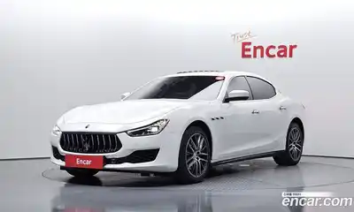 Maserati Ghibli