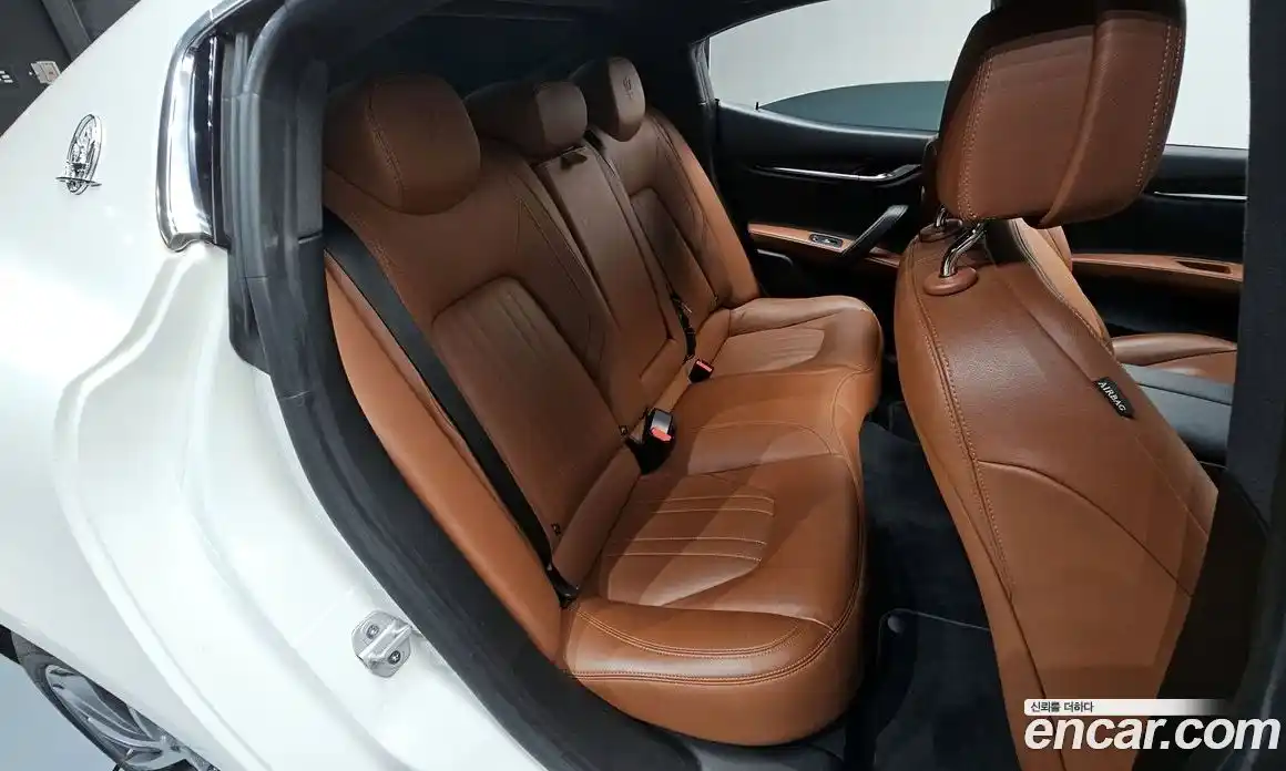 Maserati Ghibli 2018 3.0 гидро, фото 11