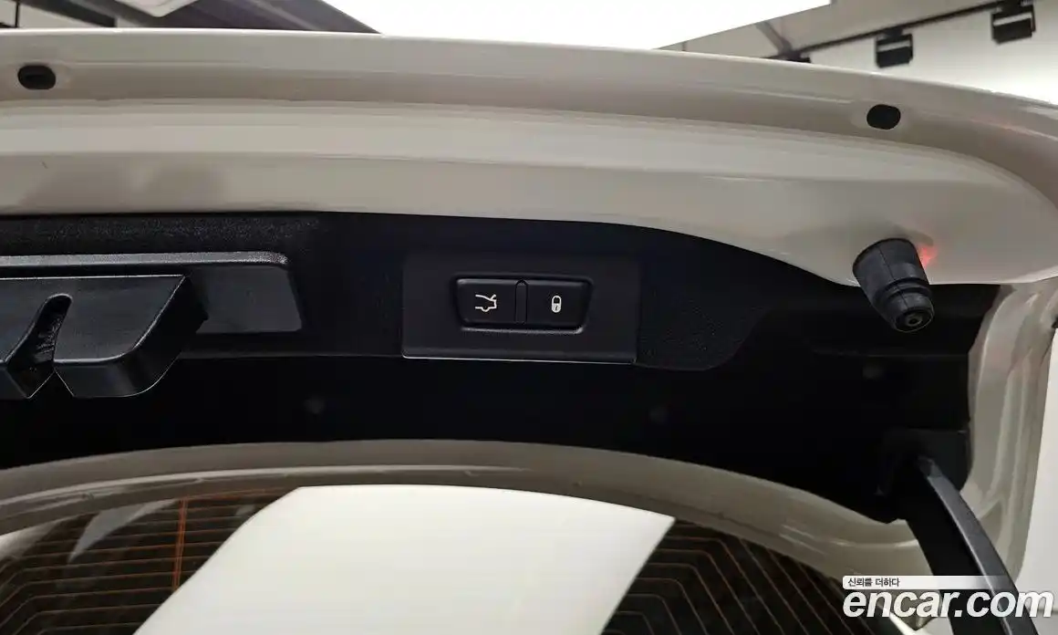 Maserati Ghibli 2018 3.0 гидро, фото 20