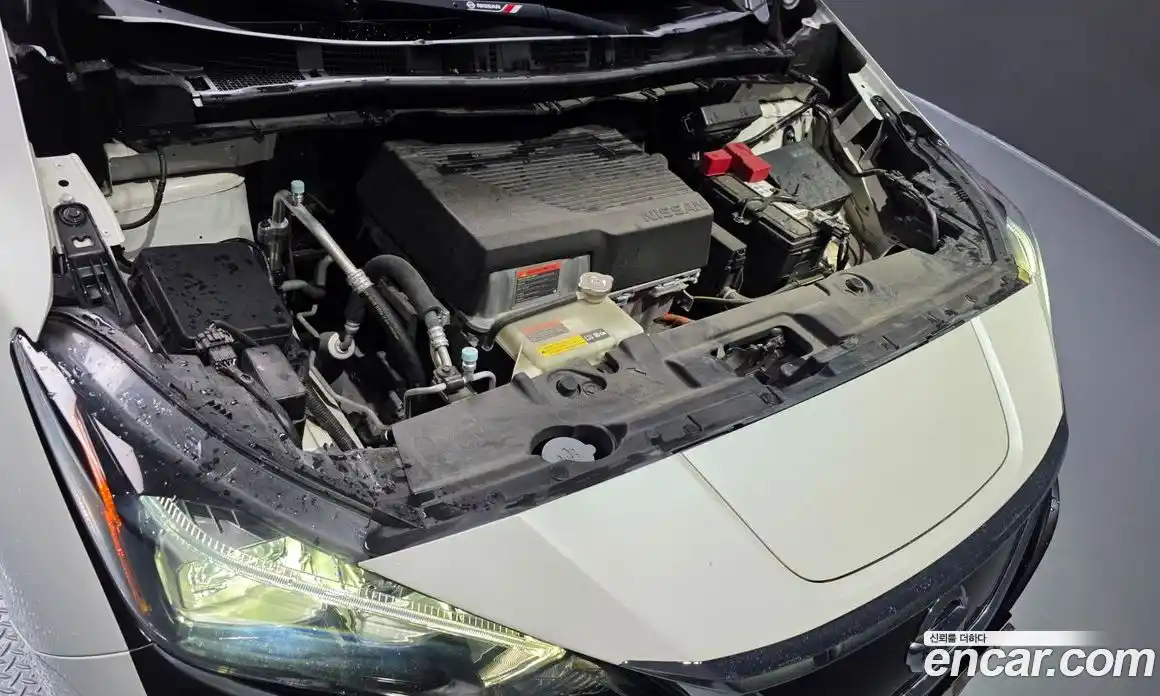 Nissan Leaf 2019 0.1 гидро, фото 6