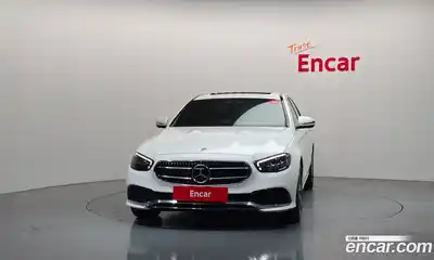 Mercedes-Benz E-Class 2021 2.0 автомат (гидро), миниатюра 3