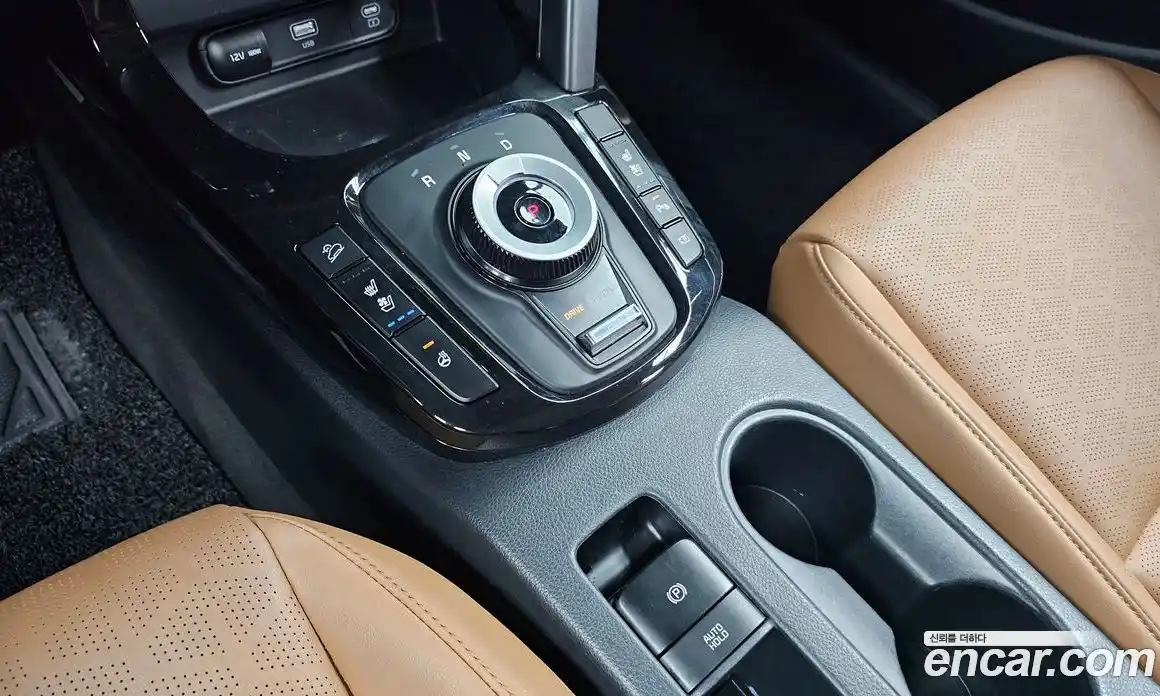 Kia Seltos 2023 1.6 гидро, фото 9