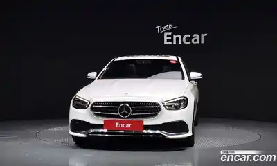 Mercedes-Benz E-Class 2021 2.0 гидро, миниатюра 3