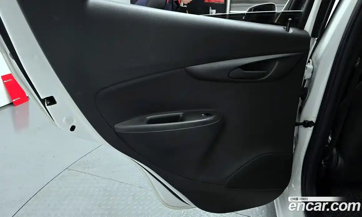 Chevrolet Spark 2021 1.0 гидро, фото 15