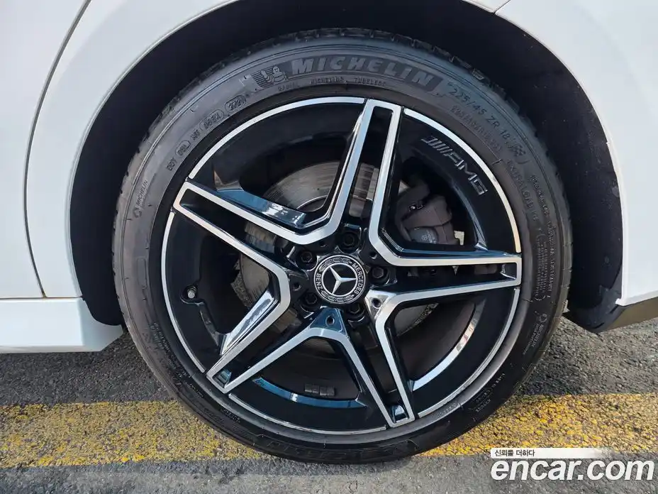 Mercedes-Benz CLA-Class 2020 2.0 гидро, фото 15