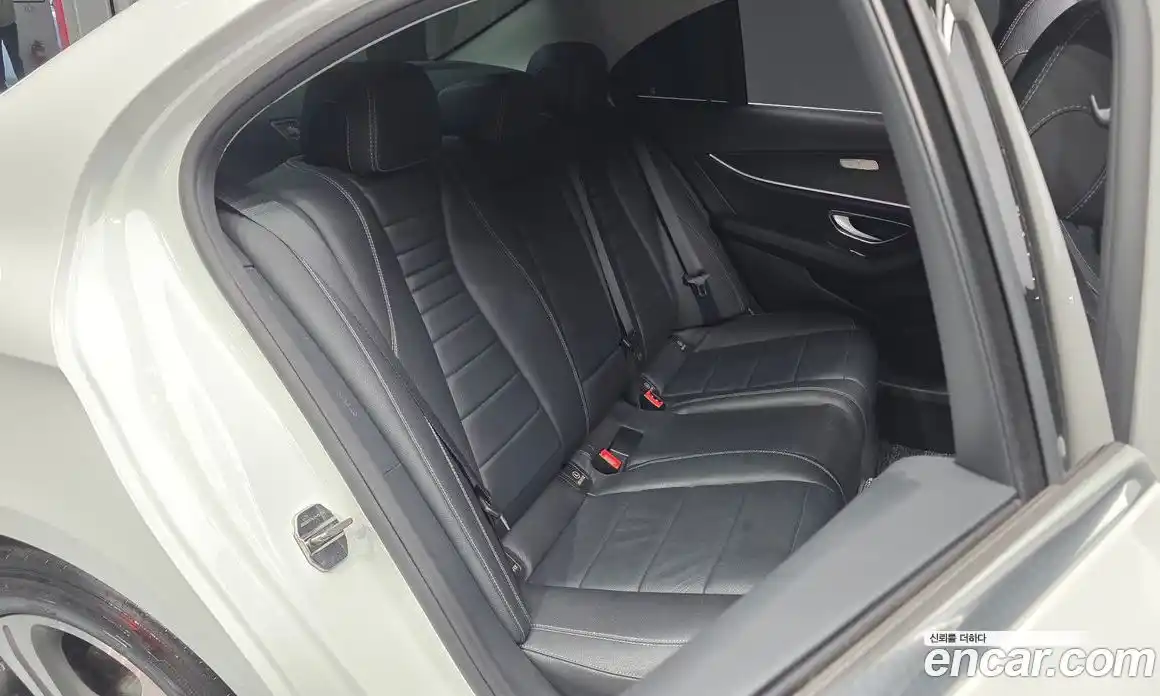 Mercedes-Benz E-Class 2017 2.0 гидро, фото 11