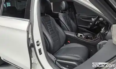 Mercedes-Benz E-Class 2017 2.0 гидро, миниатюра 12