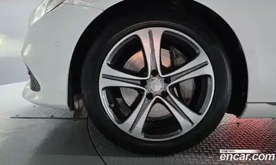 Mercedes-Benz E-Class 2017 2.0 гидро, миниатюра 5