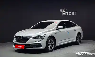Renault SM6