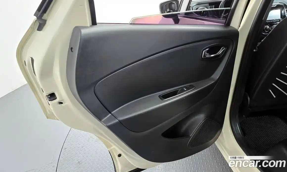 Renault QM3 2016 1.5 гидро, фото 15