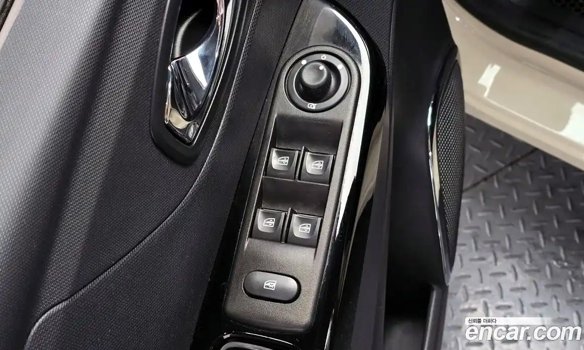 Renault QM3 2016 1.5 гидро, фото 28