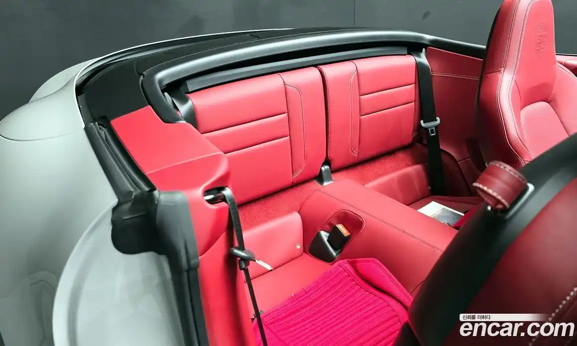 Porsche 911 2023 3.0 автомат (гидро), фото 17
