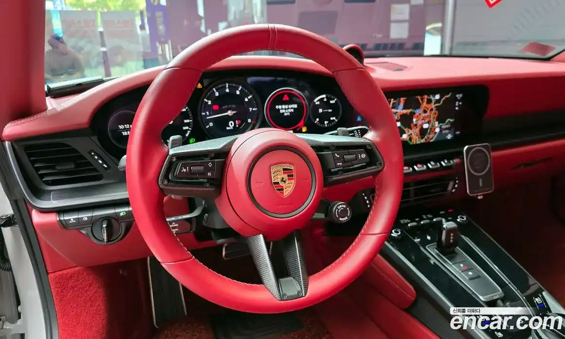 Porsche 911 2023 3.0 автомат (гидро), фото 18