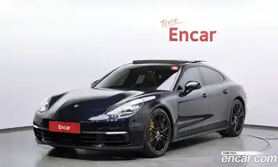 Porsche Panamera, 2018, 97 955 км