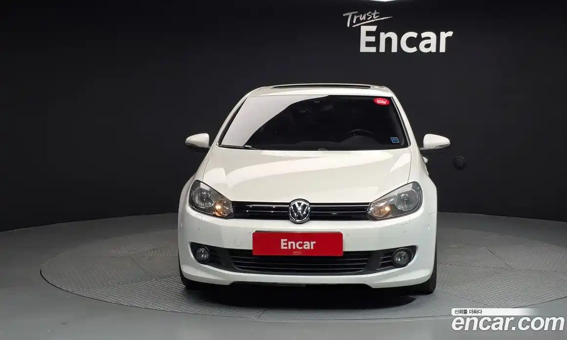Volkswagen Golf 2012 2.0 автомат (гидро), фото 3