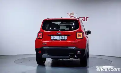 Jeep Renegade 2017 2.0 автомат (гидро), миниатюра 4