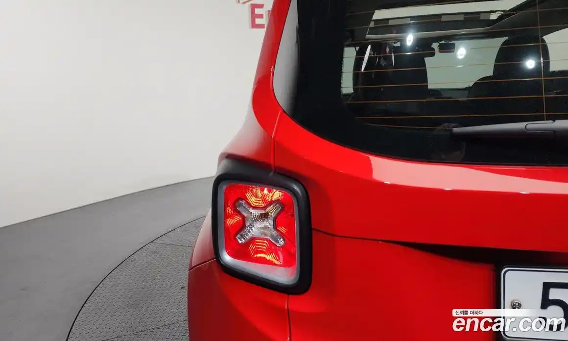 Jeep Renegade 2017 2.0 автомат (гидро), фото 9