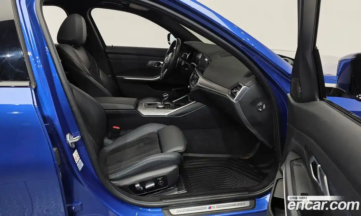 BMW 3-Series 2021 2.0 гидро, фото 17