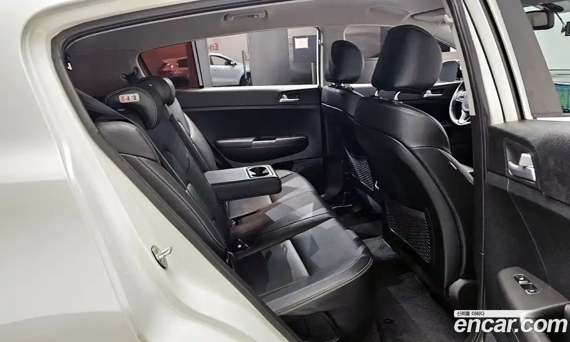 Kia Sportage 2018 1.7 гидро, фото 17