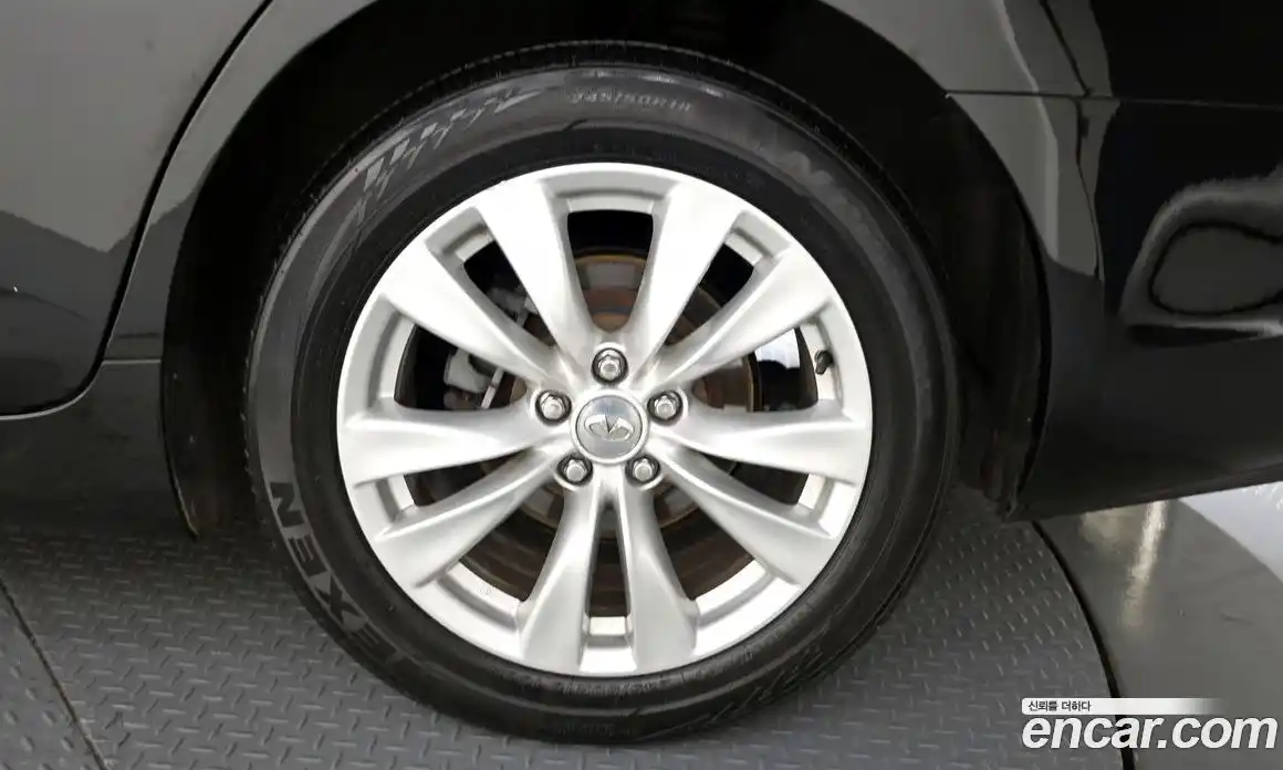 Infiniti M 2010 3.7 гидро, фото 5