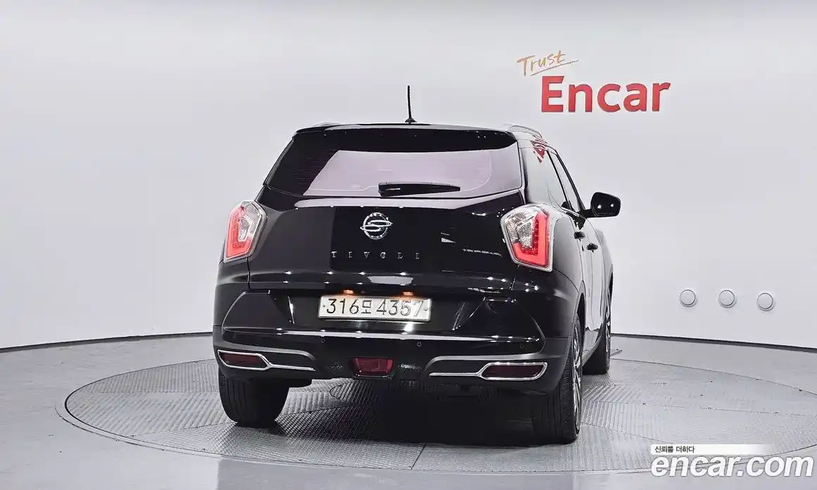 SsangYong TIBOLI 2019 1.6 автомат (гидро), фото 4