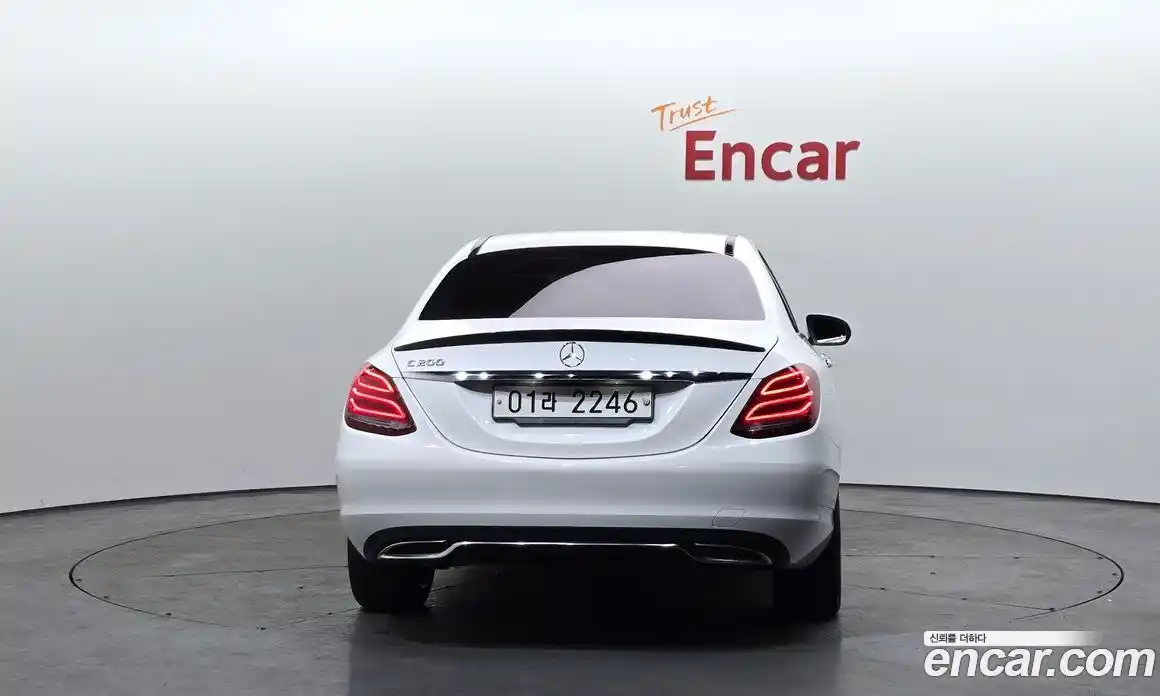 Mercedes-Benz C-Class 2018 2.0 гидро, фото 4