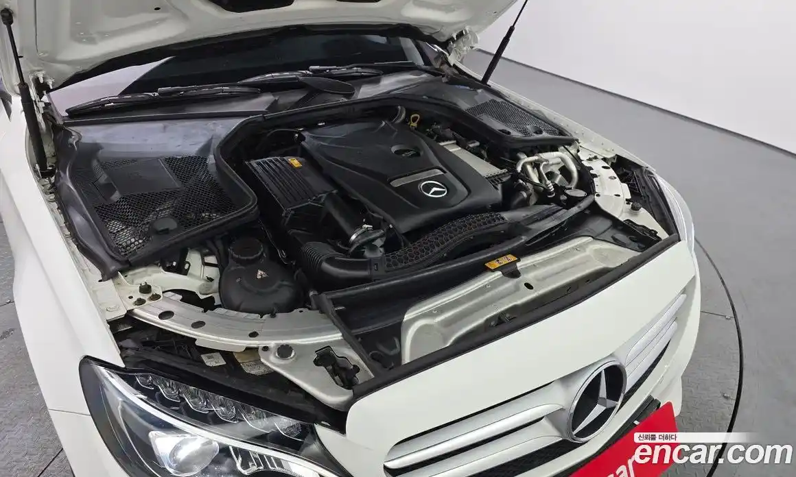 Mercedes-Benz C-Class 2018 2.0 гидро, фото 6