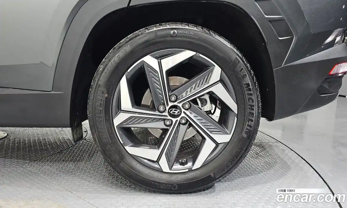 Hyundai Tucson 2023 1.6 гидро, фото 5