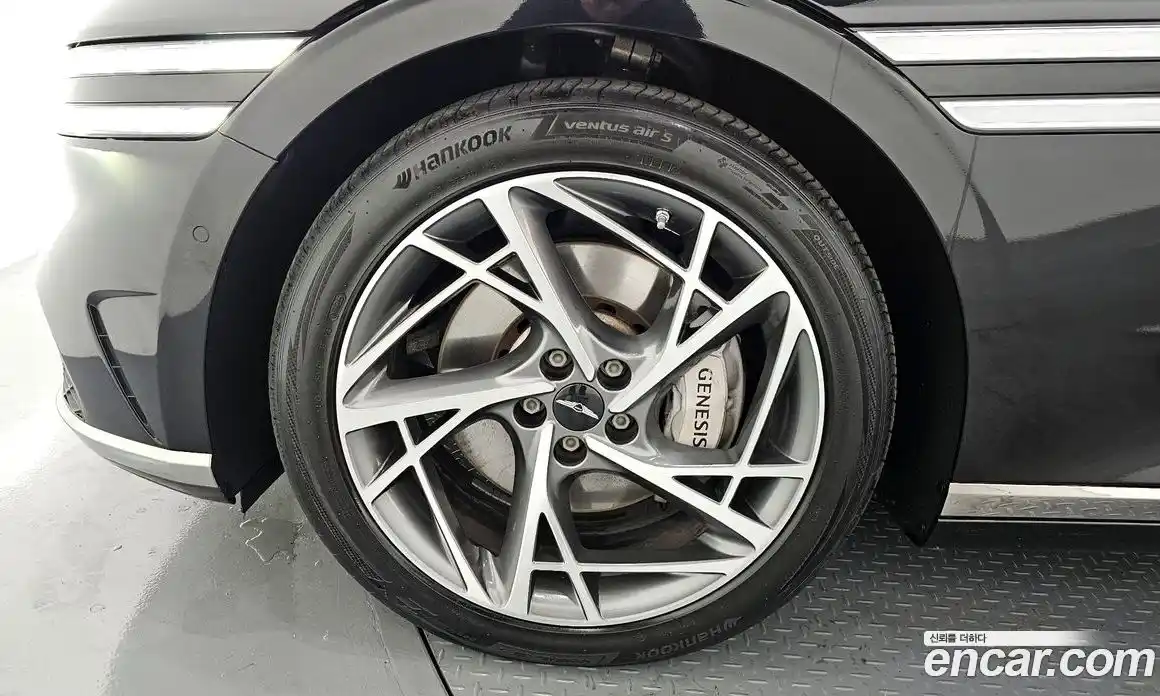 Genesis G90 2022 3.5 гидро, фото 5