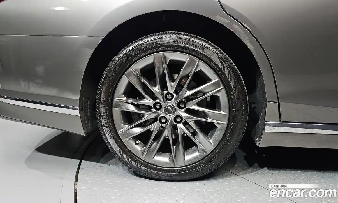 Lexus LS 2019 3.4 гидро, фото 5
