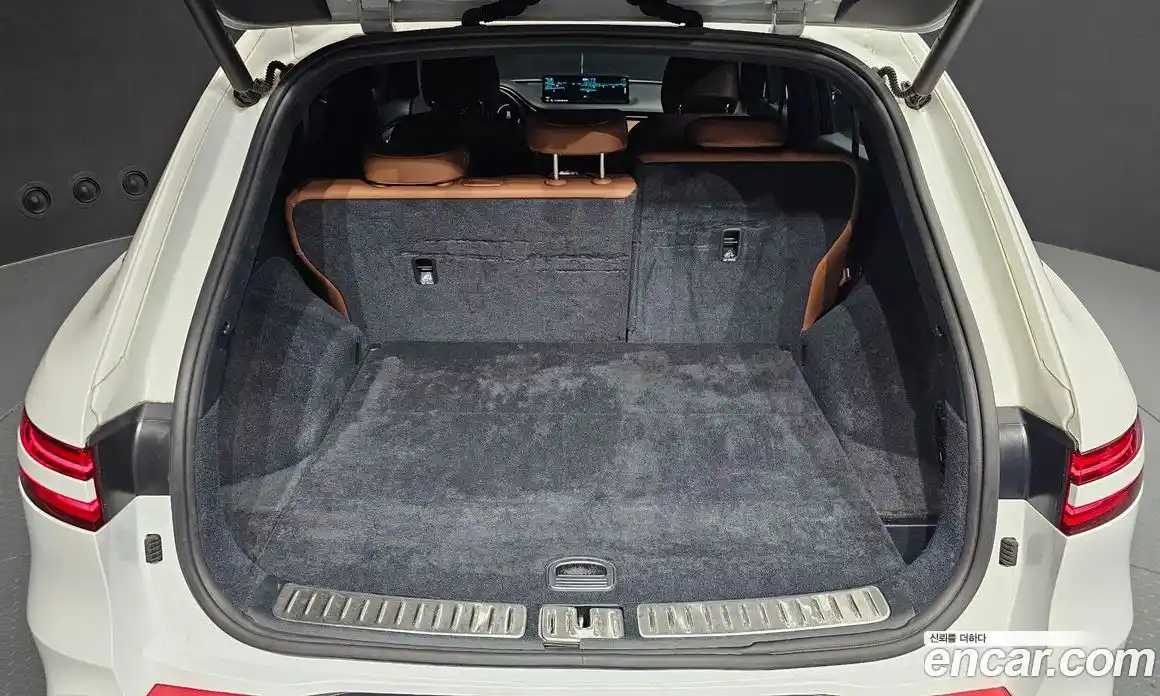 Genesis GV70 2022 2.5 гидро, фото 27