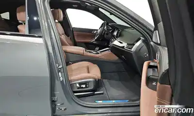 BMW X6 2023 3.0 автомат (гидро), миниатюра 11