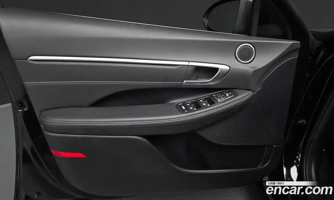 Hyundai Sonata 2022 2.0 автомат (гидро), фото 14