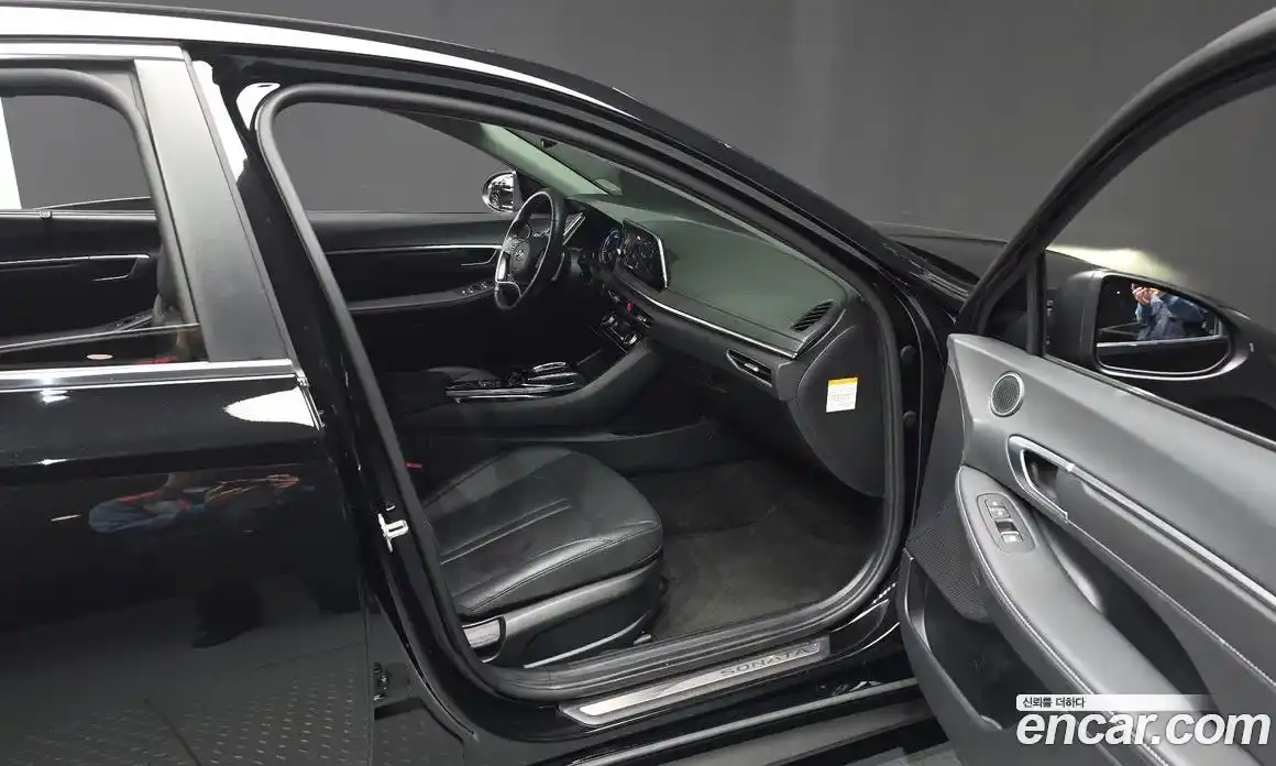 Hyundai Sonata 2022 2.0 автомат (гидро), фото 16