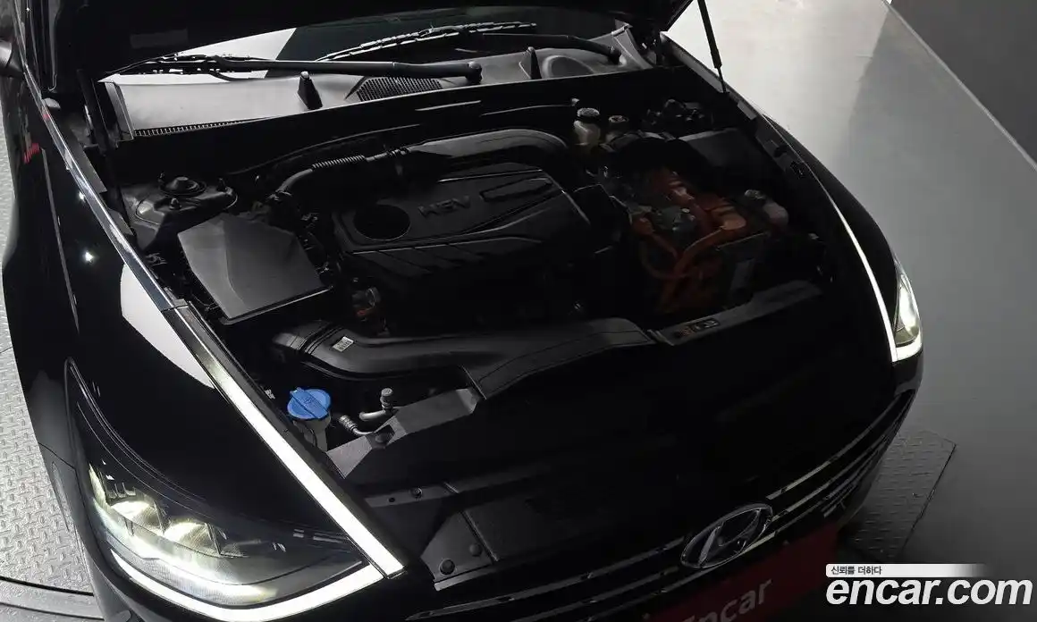 Hyundai Sonata 2022 2.0 автомат (гидро), фото 6