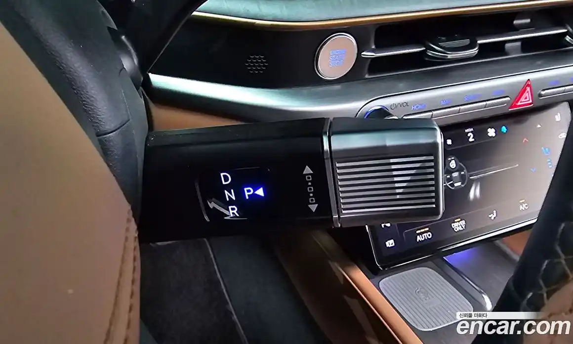 Hyundai Grandeur 2024 1.6 автомат (гидро), фото 11