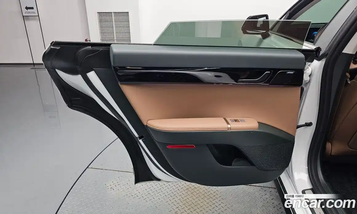 Hyundai Grandeur 2024 1.6 автомат (гидро), фото 14