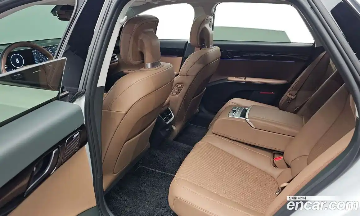 Hyundai Grandeur 2024 1.6 автомат (гидро), фото 16
