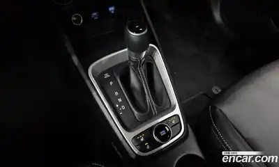 Hyundai Venue 2020 1.6 автомат (гидро), миниатюра 12