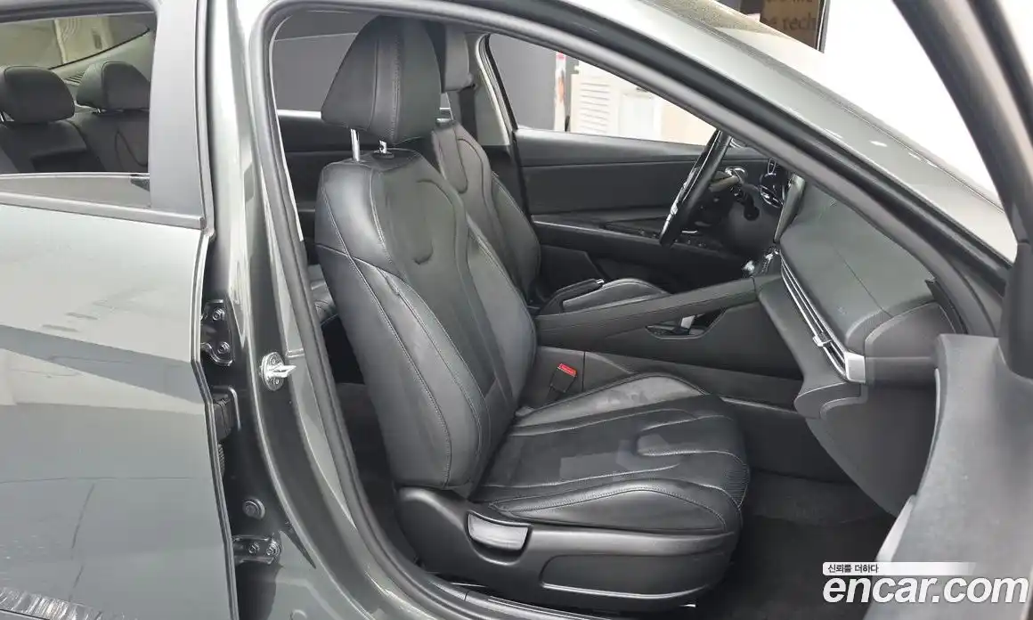 Hyundai Avante 2020 1.6 автомат (гидро), фото 16