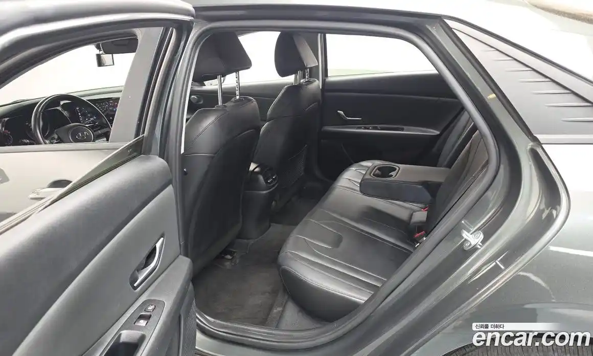 Hyundai Avante 2020 1.6 автомат (гидро), фото 18