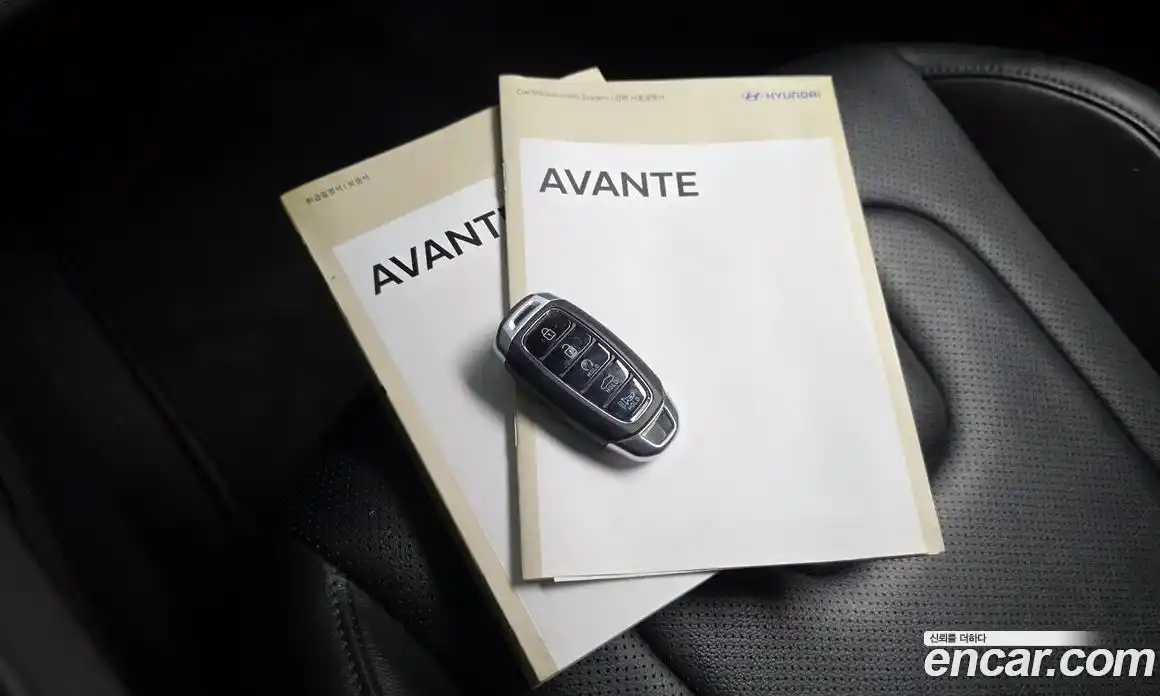 Hyundai Avante 2020 1.6 автомат (гидро), фото 31